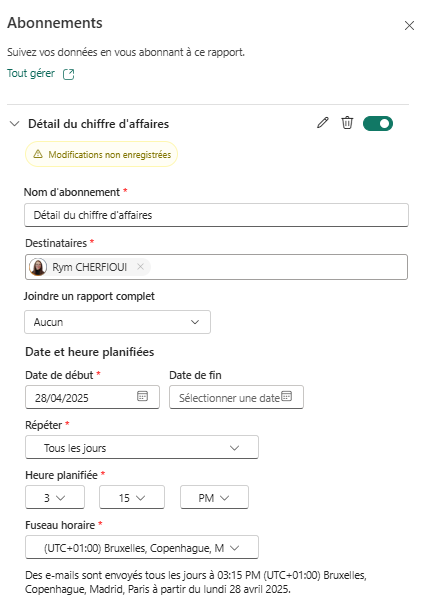 Vue des options avancées d’un abonnement Power BI, incluant le message personnalisé, l’objet du mail et la sélection des pages de rapport.